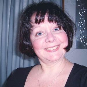 Meet your Posher, Carolyn